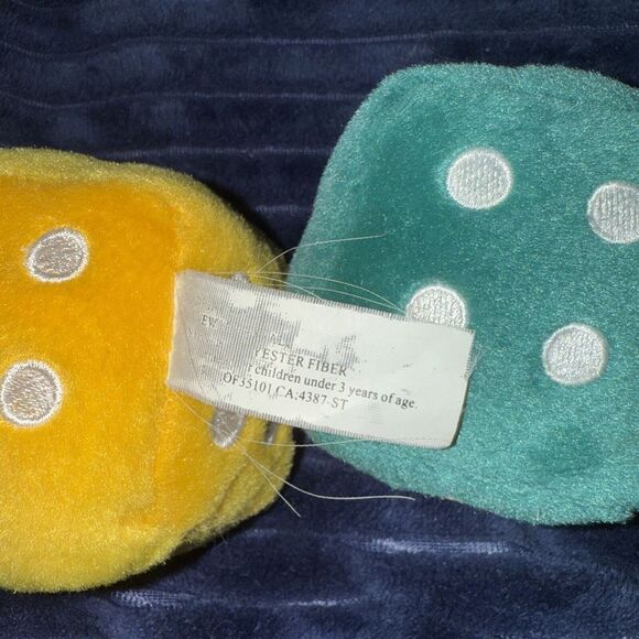 Oakland Athletics A's Fuzzy Dice MLB - Picture 2 of 3